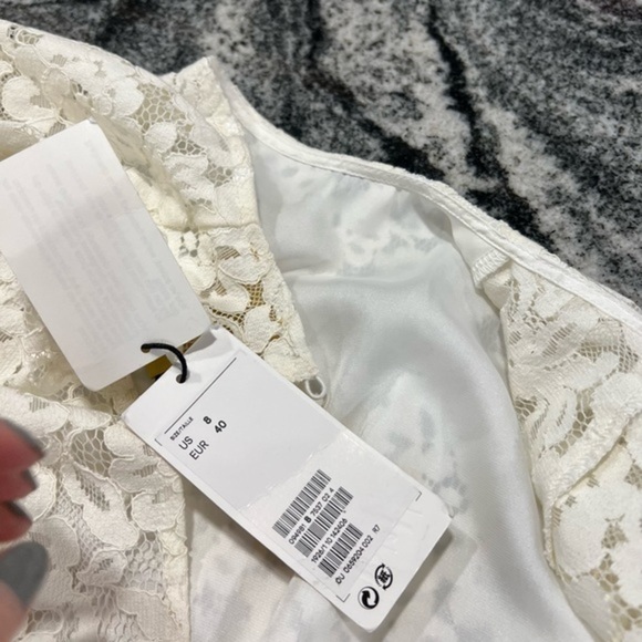 H&M Gold Label Ivory Short Sleeve Midi Lace Dress with a Back Slit - Picture 10 of 16